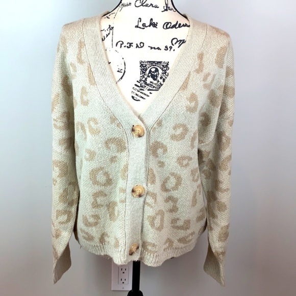 C&C California Animal Print Button Front Cardigan NWT - Picture 5 of 8